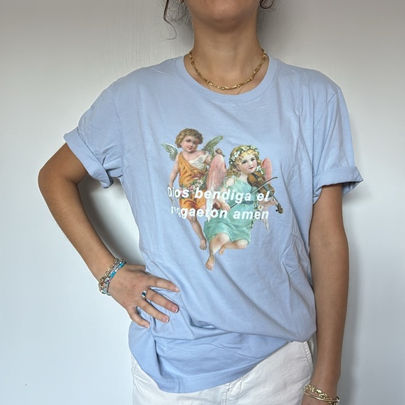 Angel Printed Tshirt- Large - Picture 3 of 4